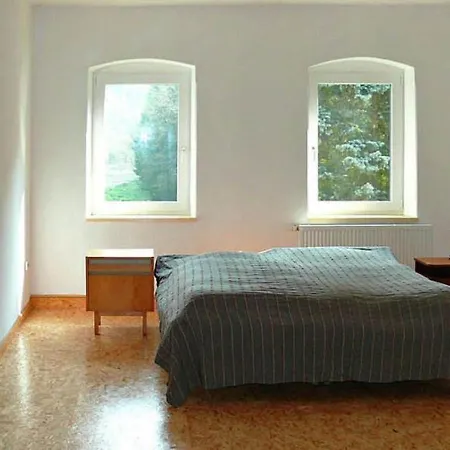 Villa Rotschoenberg Im Tal Der Freiberger Mulde