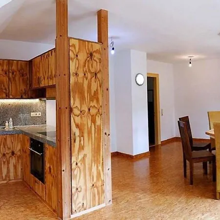 Rotschoenberg Im Tal Der Freiberger Mulde * Großschirma