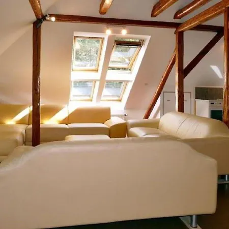 Villa Rotschoenberg Im Tal Der Freiberger Mulde Großschirma