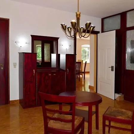 Villa Rotschoenberg Im Tal Der Freiberger Mulde Großschirma
